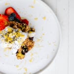 Oatmeal with Fruit and Lemon