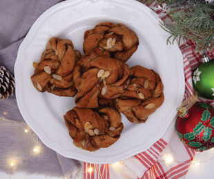 Sprouted Spelt Cardamom Buns