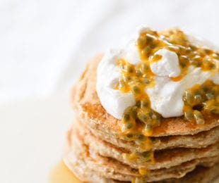 oat banana pancakes