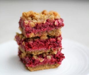 Raspberry Bars with Rolled Oat & Almond Crumble